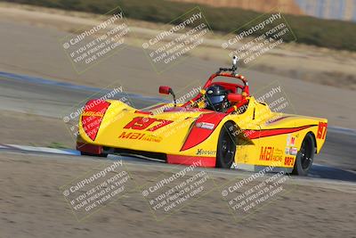 media/Oct-30-2022-CalClub SCCA (Sun) [[310aff4a96]]/Race Group 1/Race (Grapevine)/